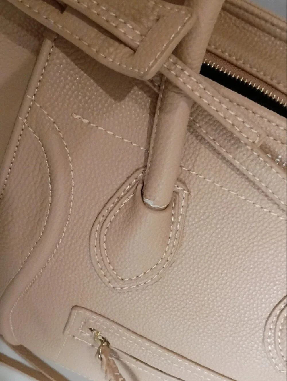 Classic Women's Tote Handbag in Beige